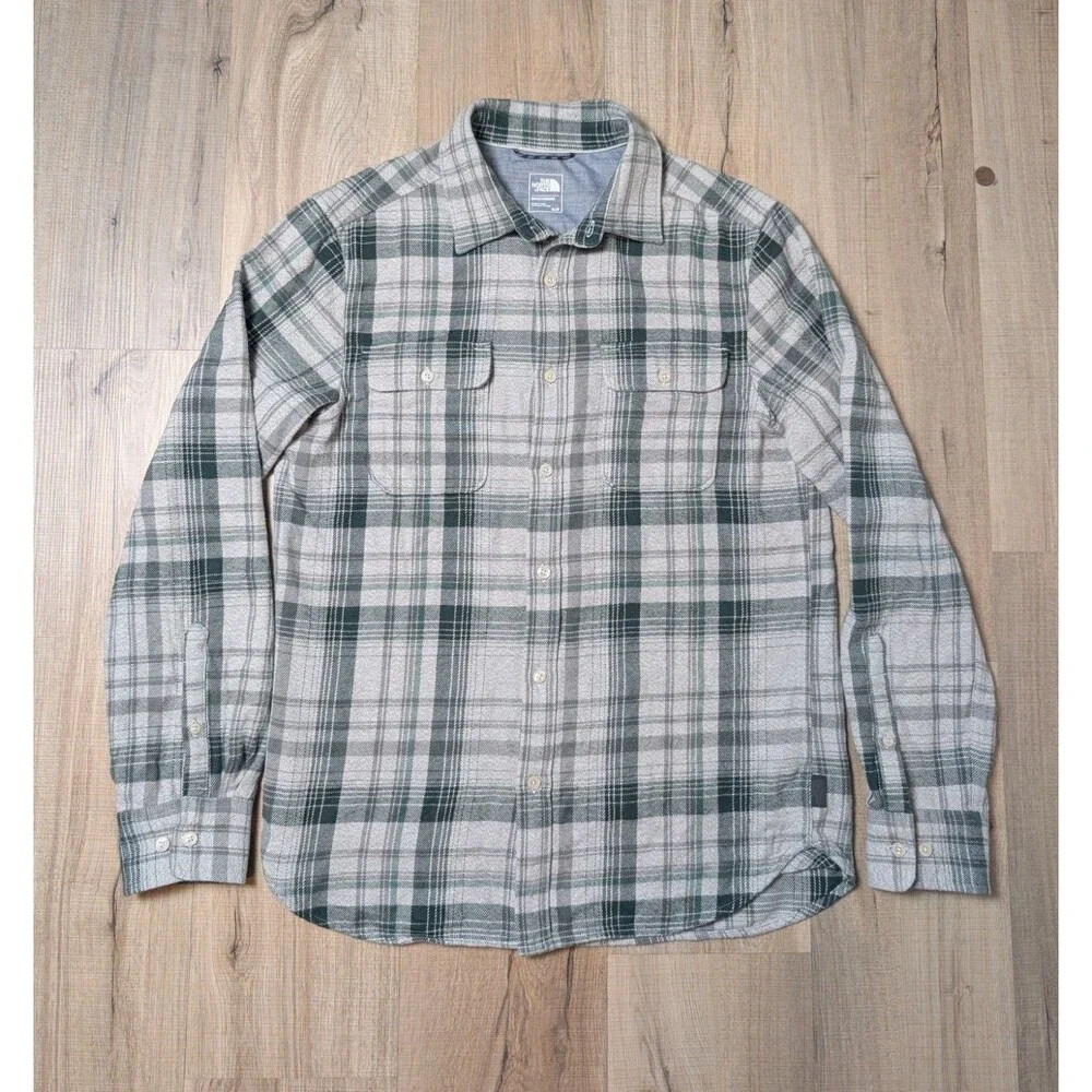 The North Face Size S Flannel Shirt Plaid Long Sleeve Button Up Outdoors Cabin